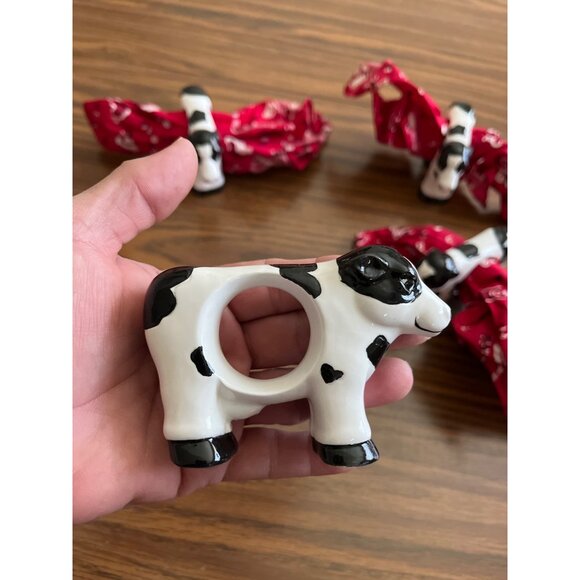 Cow napkin rings with red cowboy decor napkins set of four - Picture 2 of 8